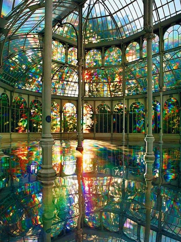 RoomOfRainbowsMadrid