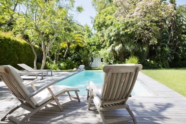 Unique Ways To Improve Your Swimming Pool
