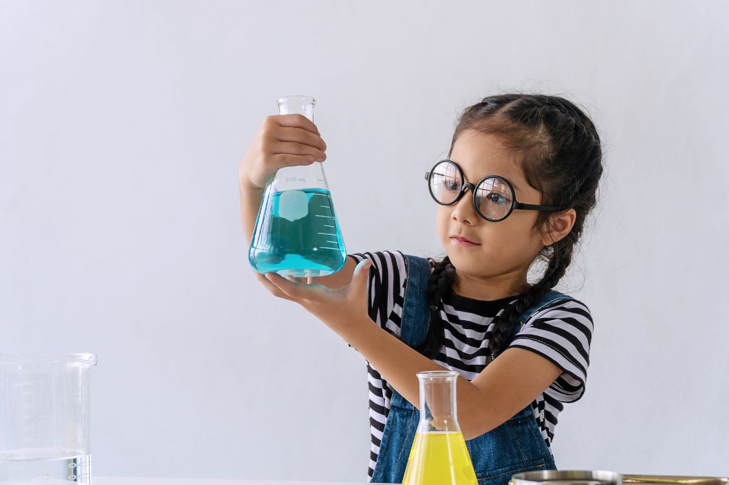 The Best Gift Ideas for Children Who Love Science