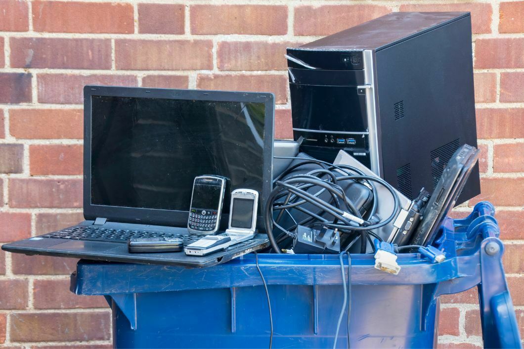 Different Ways E-Waste Harms the Environment