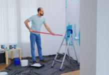 Signs It’s Time to Repaint Your Home’s Interior and Exterior