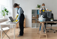 How to Choose the Best Daily Commercial Cleaning Company
