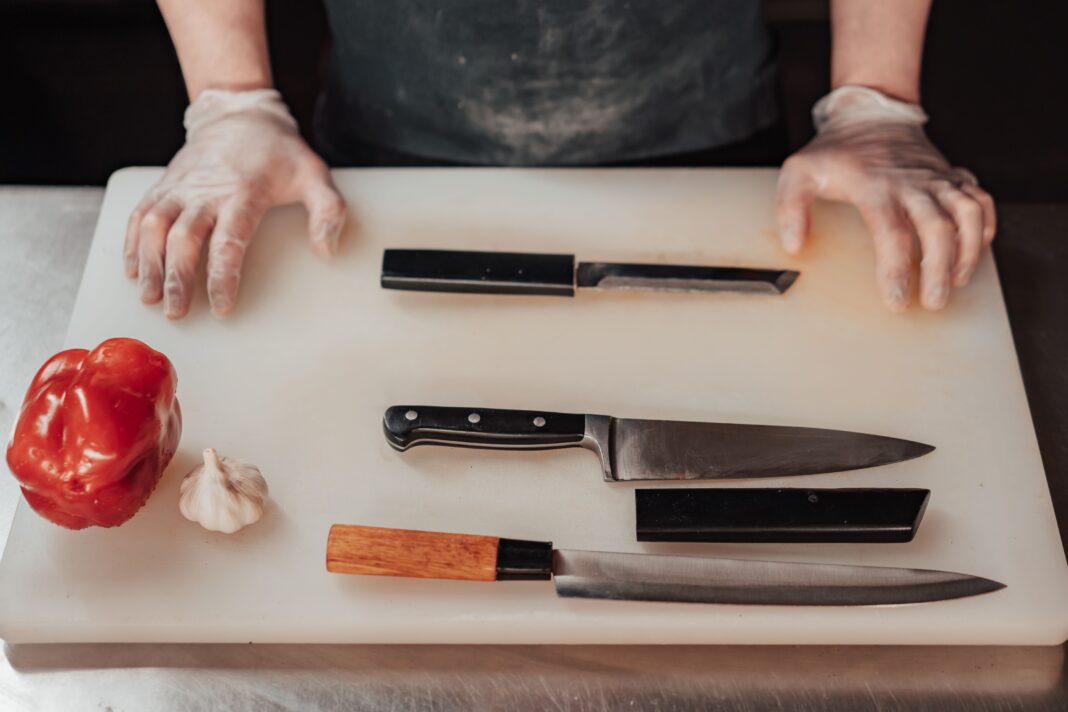 kitchenware knife