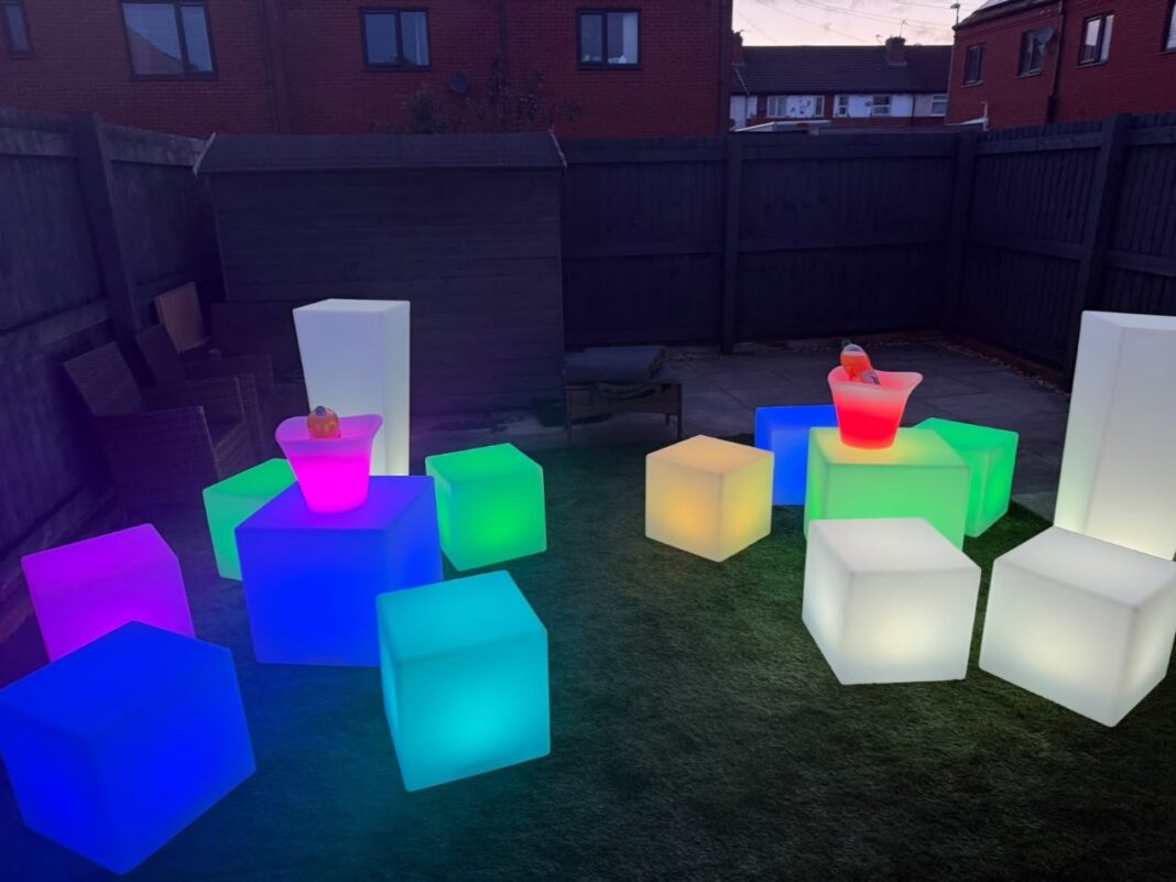 LED-Furniture-Rental-in-Manchester1 LED Furniture